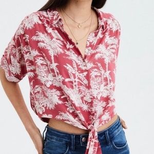 American Eagle Outfitters Ladies Hawaiian Shirt,  Ladies Size X-Large,  Red